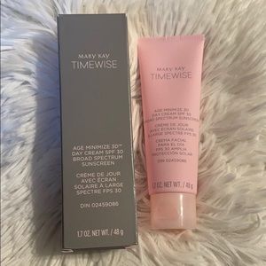 Mary Kay Age Minimize 3D Day Cream SPF 30